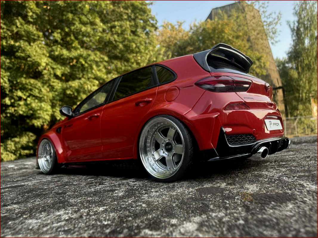 1:18 Hyundai I30 N Prior Rot Edition mit 3tlg.Alufelgen inkl.OVP